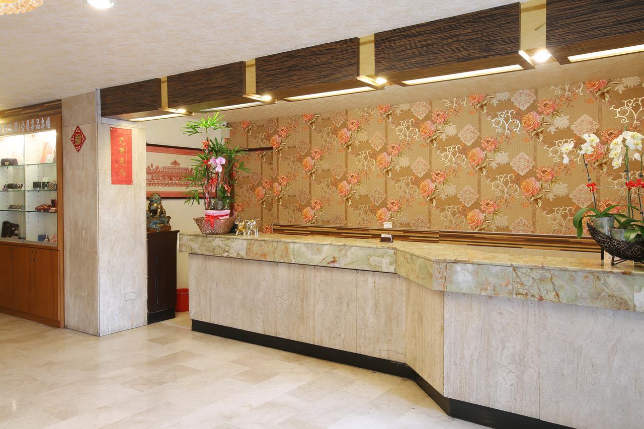Chiayi Crown Hotel Εξωτερικό φωτογραφία